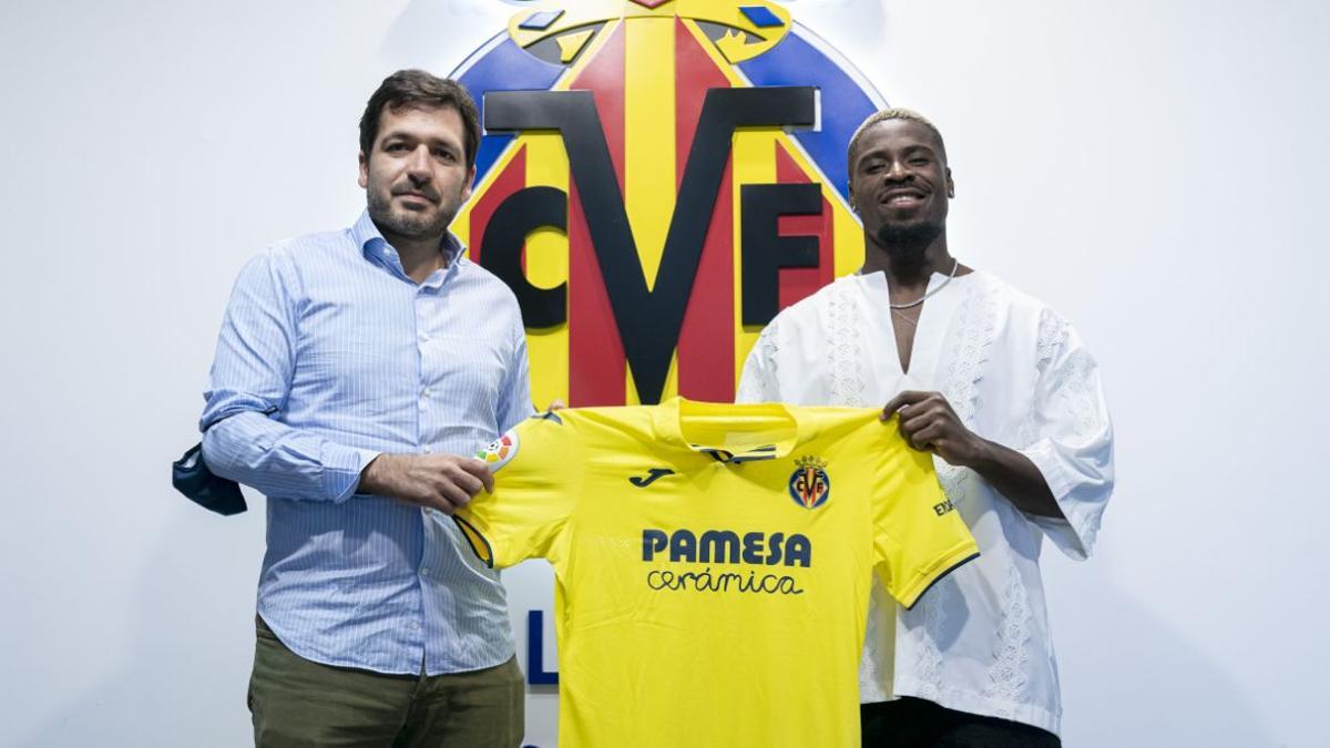 Serge Aurier, nuevo fichaje del Villarreal