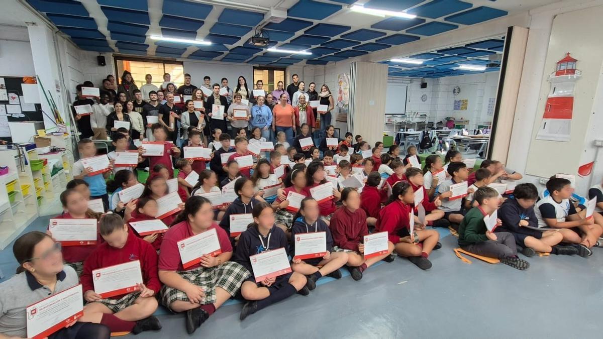 El SCS premia a alumnado del colegio San Ignacio de Loyola por crear una campaña de fomento de la donación de sangre