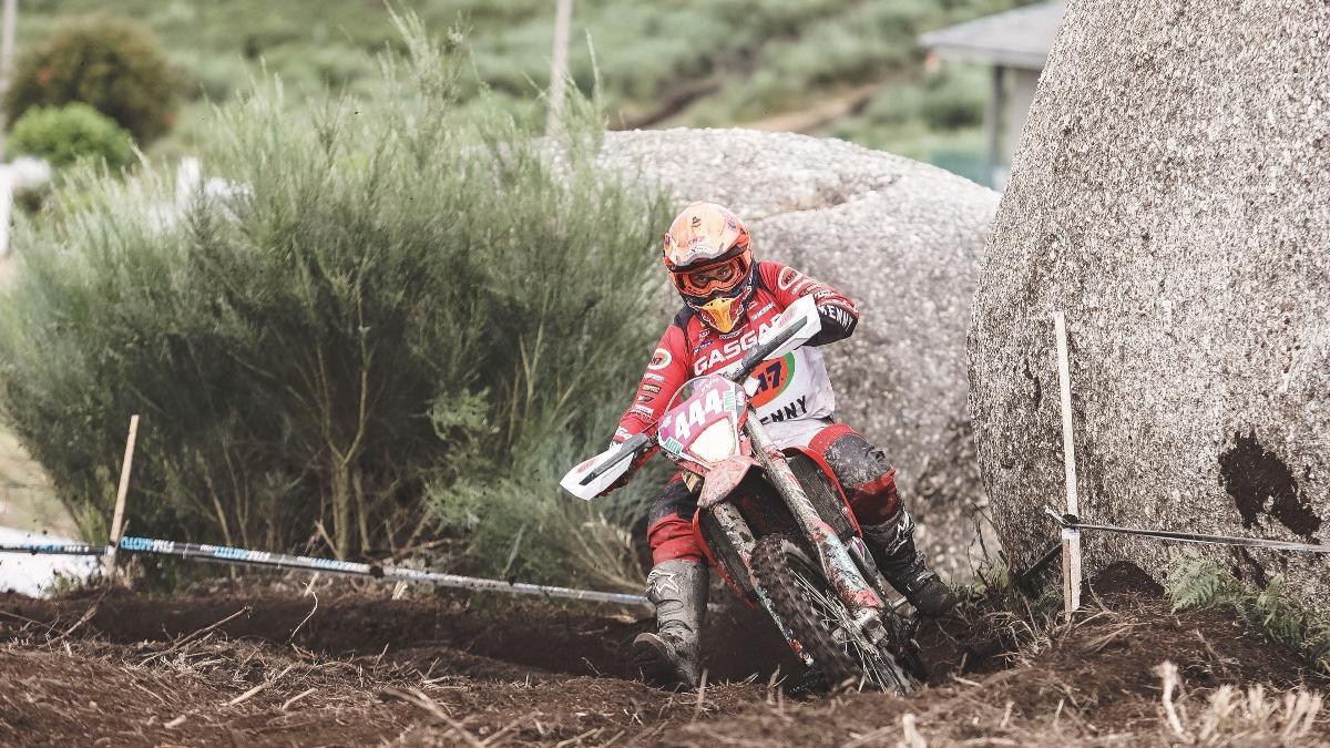 Laia Sanz durante la seguna carrera del GP de Portugal