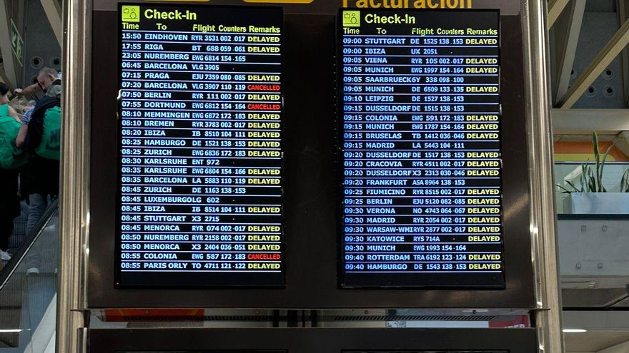 Retrasos y cancelaciones en el aeropuerto de Palma por la DANA