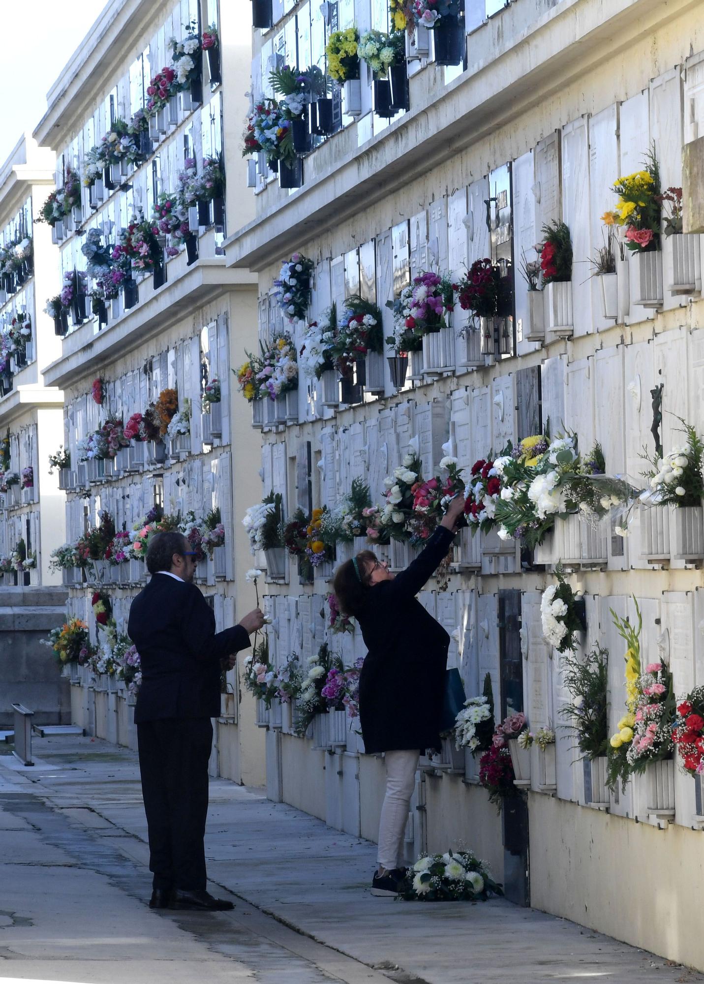 Día de Todos los Santos: ofrenda floral en San Amaro