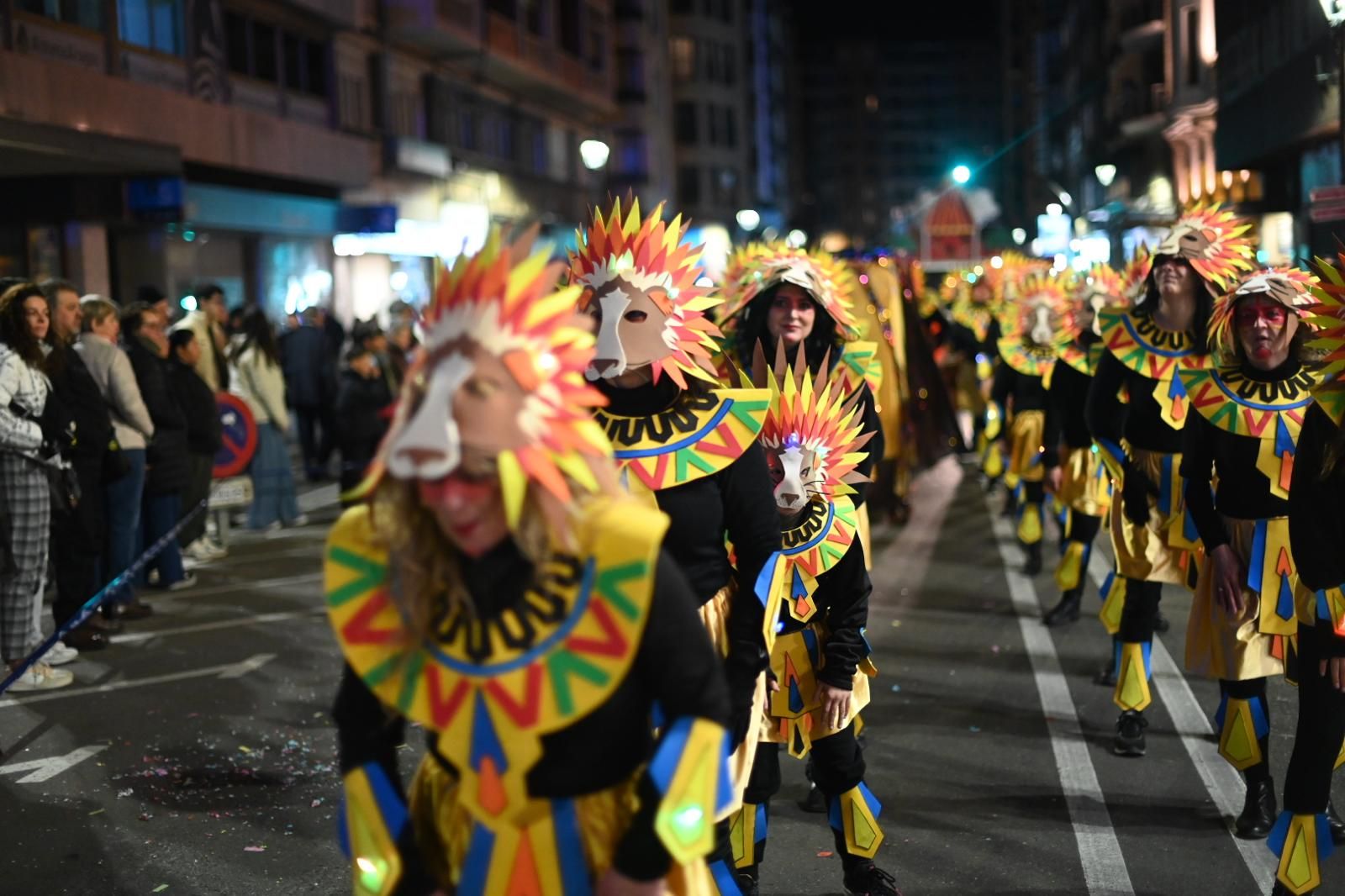 EN IMÁGENES | Zaragoza sale a la calle para celebrar el Carnaval