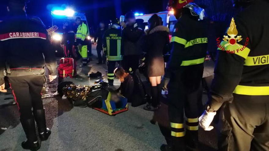 Seis fallecidos y más de 100 heridos por una estampida en una discoteca de Italia