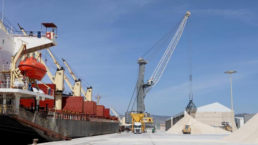 Der Hafen von Castellón krönt sich zum Leader im Mittelmeer beim Feststoffschüttgutverkehr