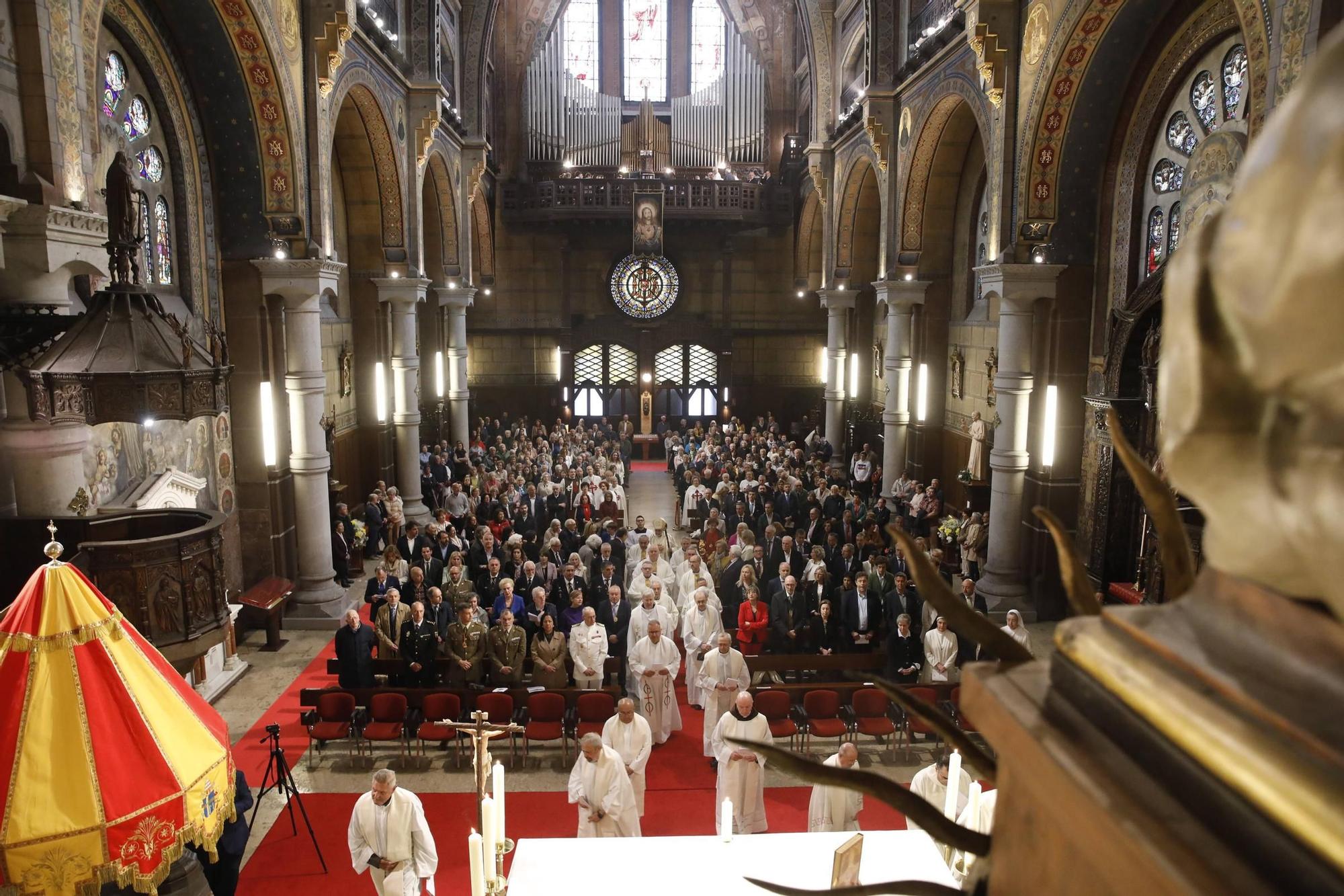 Así fue la celebración del centenario de la Basílica del Sagrado Corazón de Gijón (en imágenes)