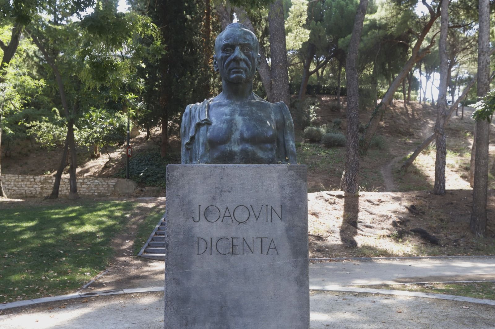 Este es el estado de los monumentos del Parque Grande José Antonio Labordeta de Zaragoza