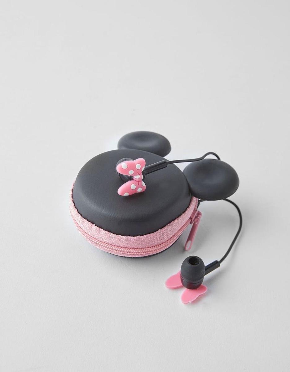 Auriculares de Berska de la colección de Mickey Mouse. Precio: 9,99 euros.