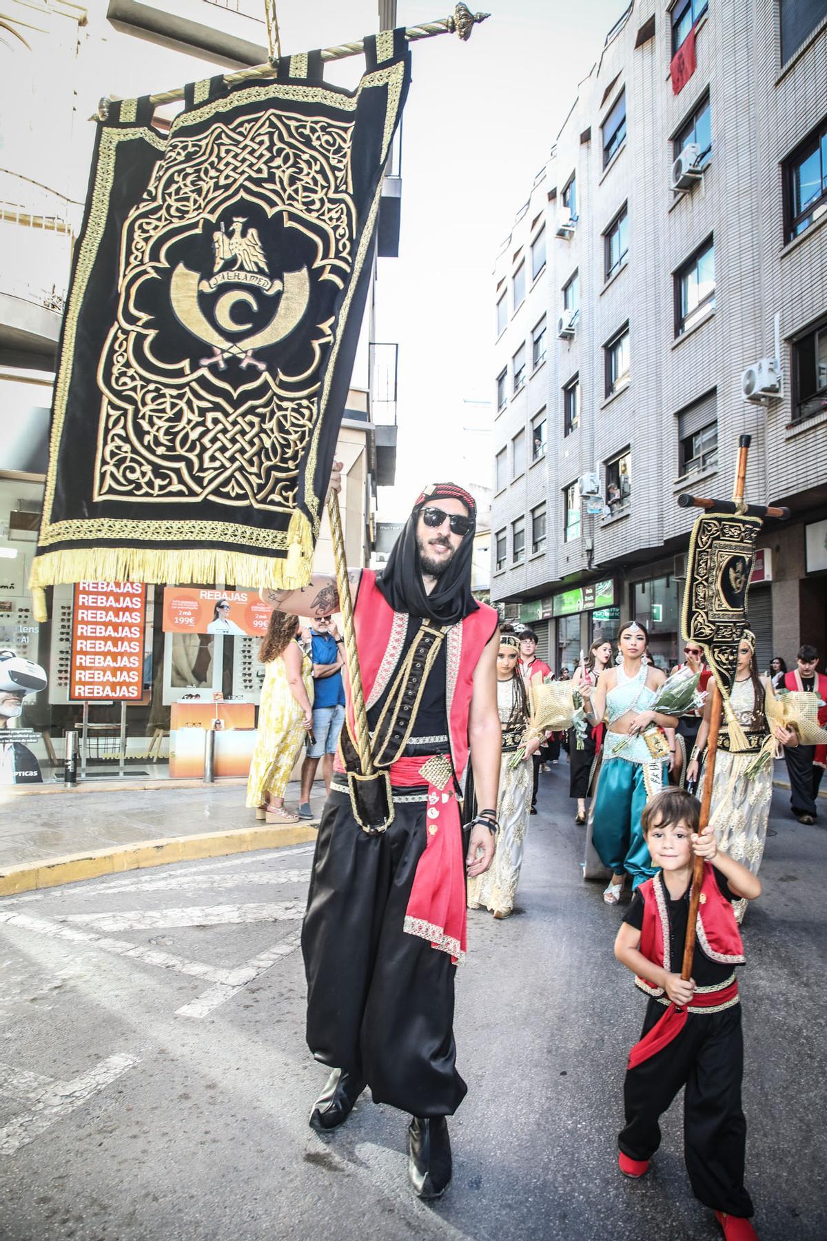 Ofrenda de flores de las fiestas de La Reconquista y de Moros y Cristianos 2025 en Orihuela