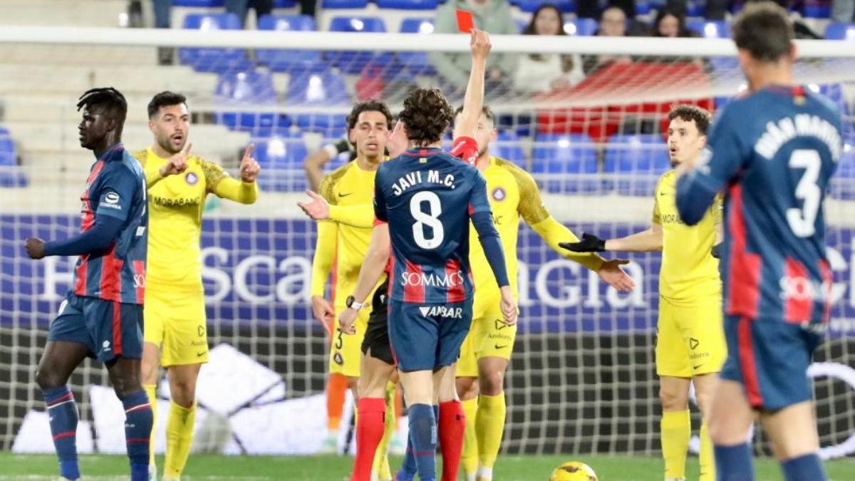 Resumen y goles del Huesca - Andorra (2-0) partido de la jornada 30 de ...