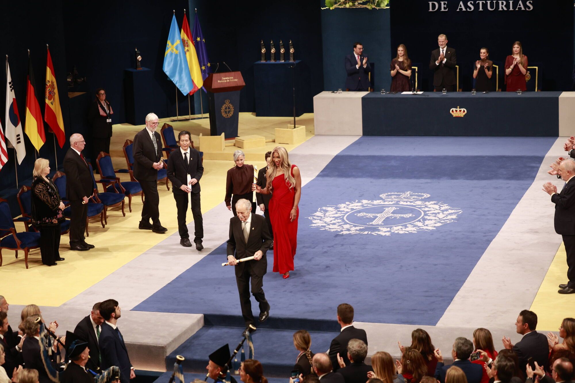 Así fue la ceremonia de los premios "Princesa de Asturias" 2025 en el teatro Campoamor de Oviedo