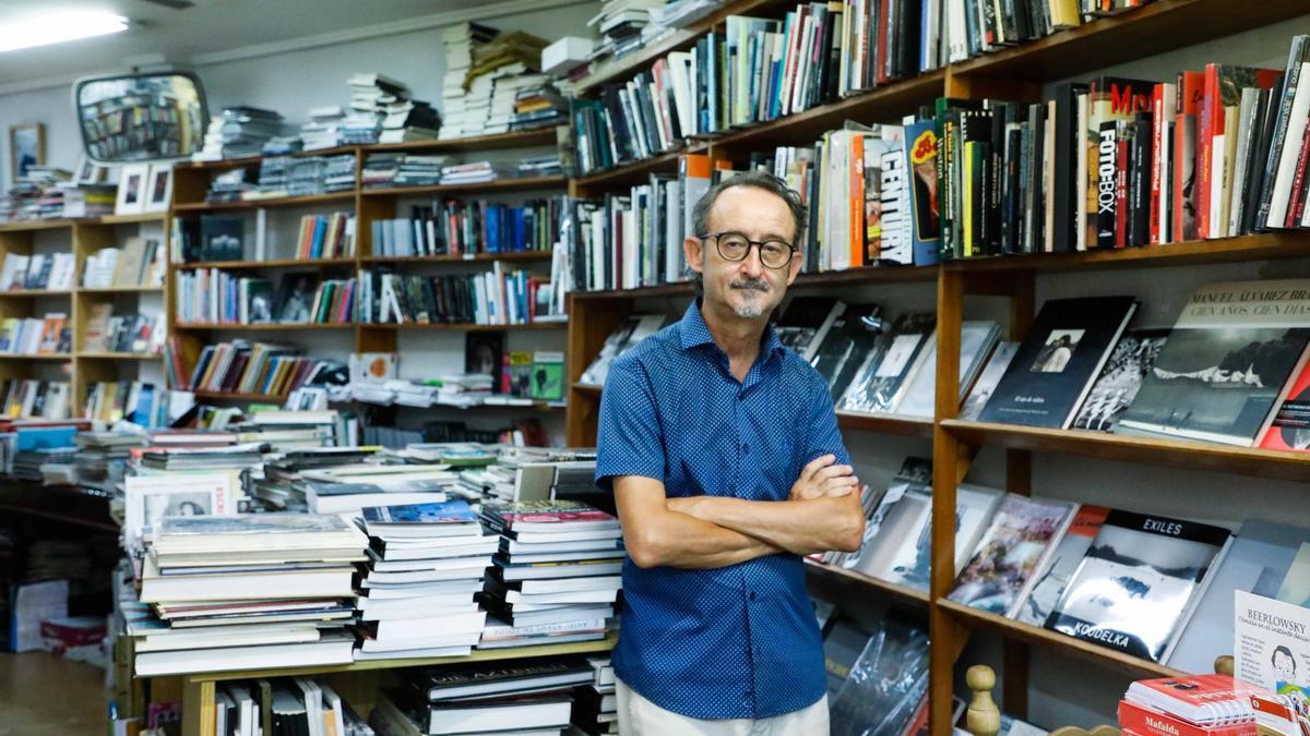 Font de Mora sigue al frente del Gremio de Libreros de València