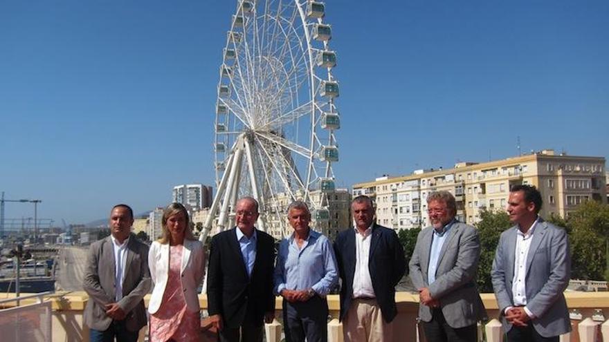 Inauguran la noria del puerto - La Opinión de Málaga