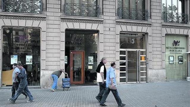 Sede 8 El edificio central de la Mutua Previsora, en Barcelona.