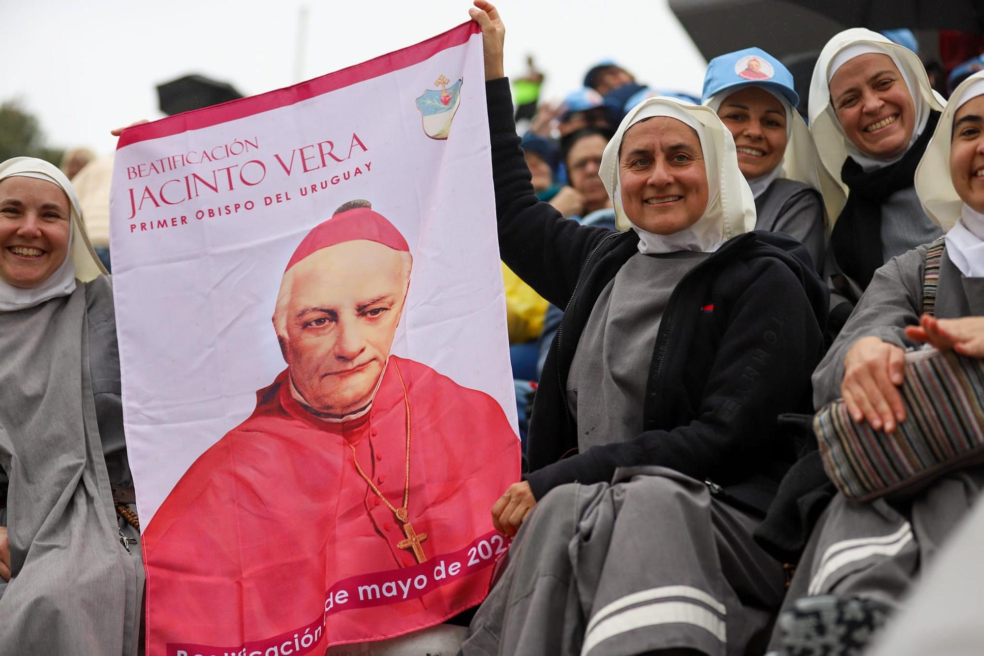 Acto de beatificación de Jacinto Vera en Uruguay