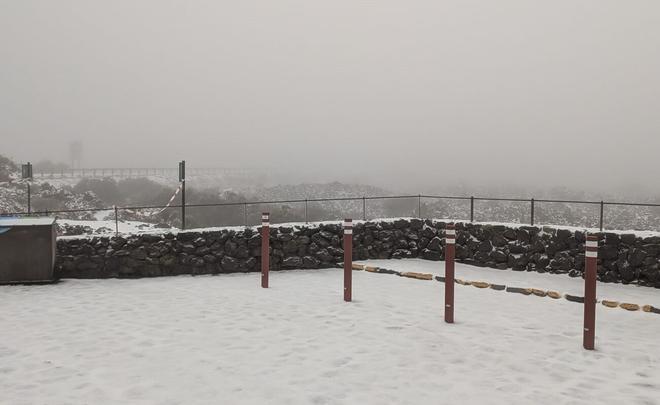 Nieve en el Teide por la borrasca Therese