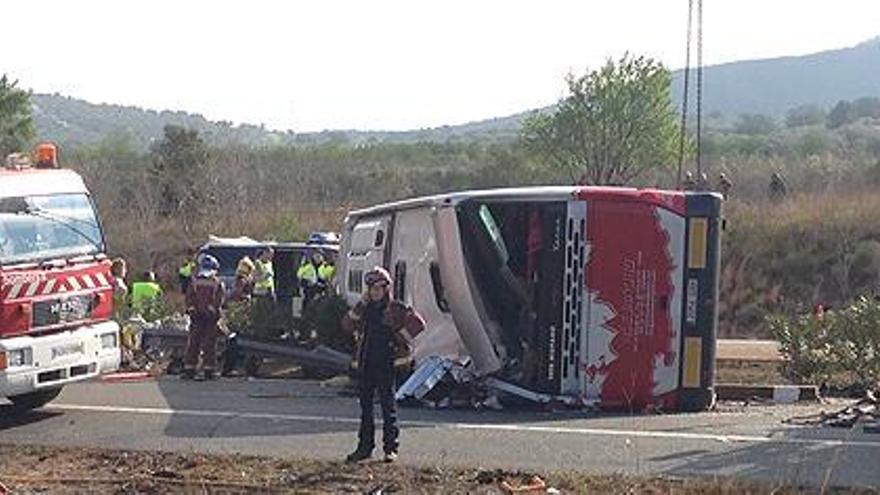 El conductor del autocar, imputado por 13 homicidios imprudentes