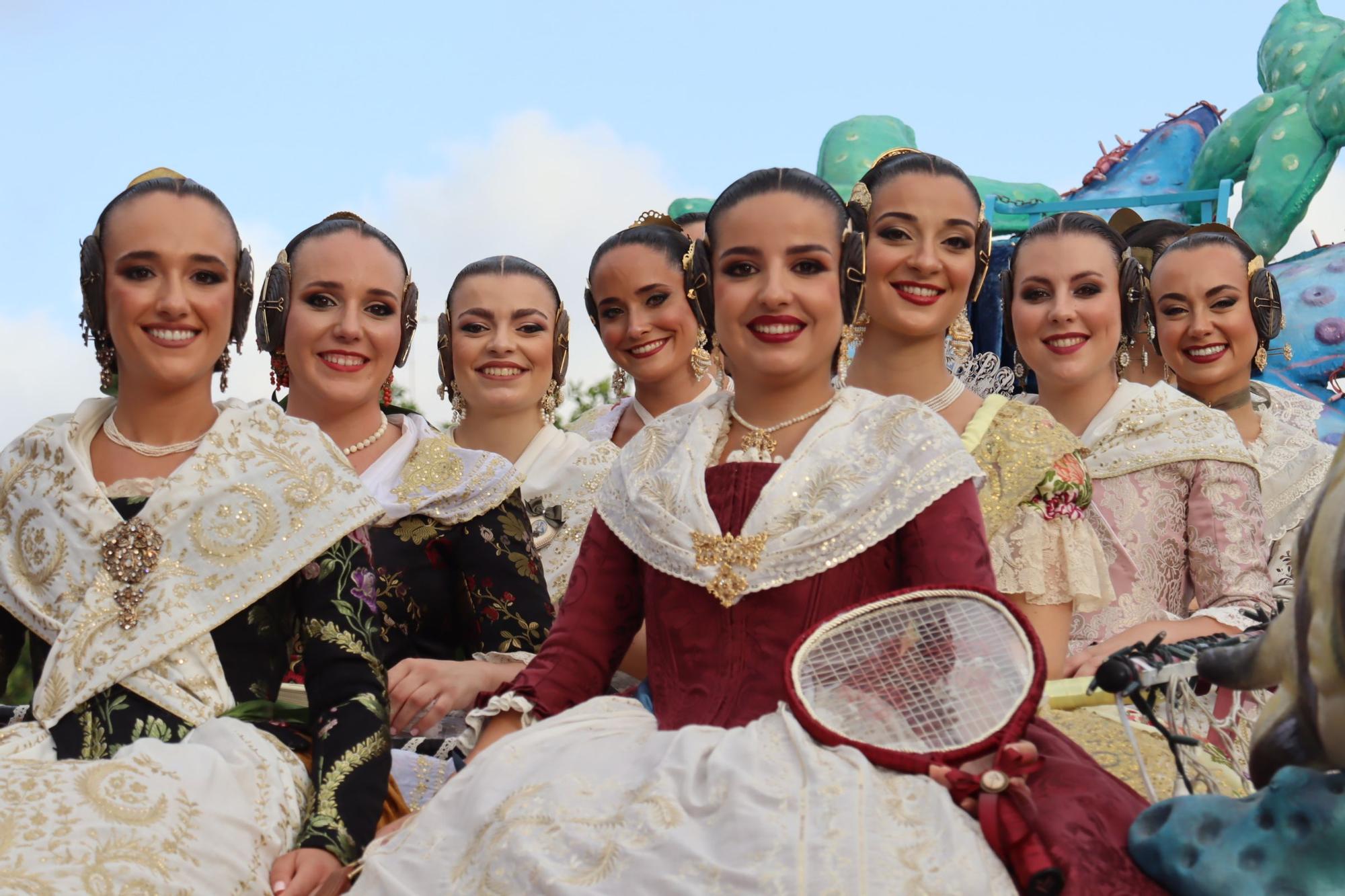 La Batalla de Flores de las candidatas a Falleras Mayores de València