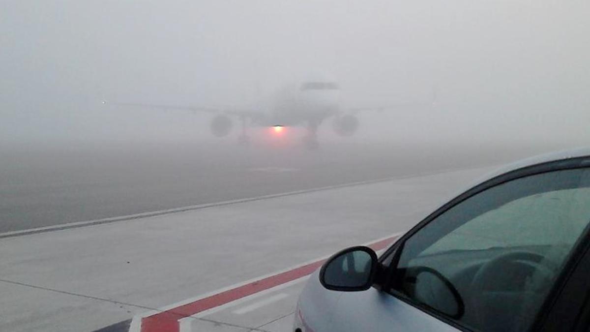 Nebel am Flughafen von Mallorca.
