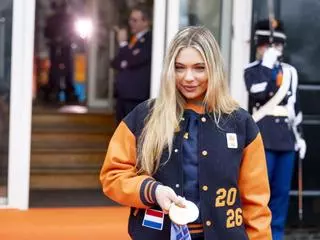 Pagan casi 200.000 euros por el mono de Jutta Leerdam, el oro olímpico con 10 millones de seguidores