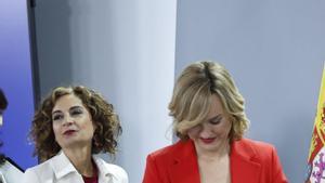 Els ministres candidats del PSOE no aconsegueixen menjar terreny al PP