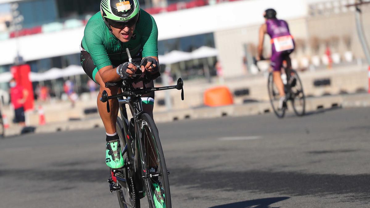 Búscate en las imágenes del campeonato de Europa de Triatlón . Distancia Olímpica