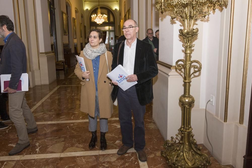 Todos los grupos respaldan el presupuesto en el pleno salvo el PP, que votó en contra.