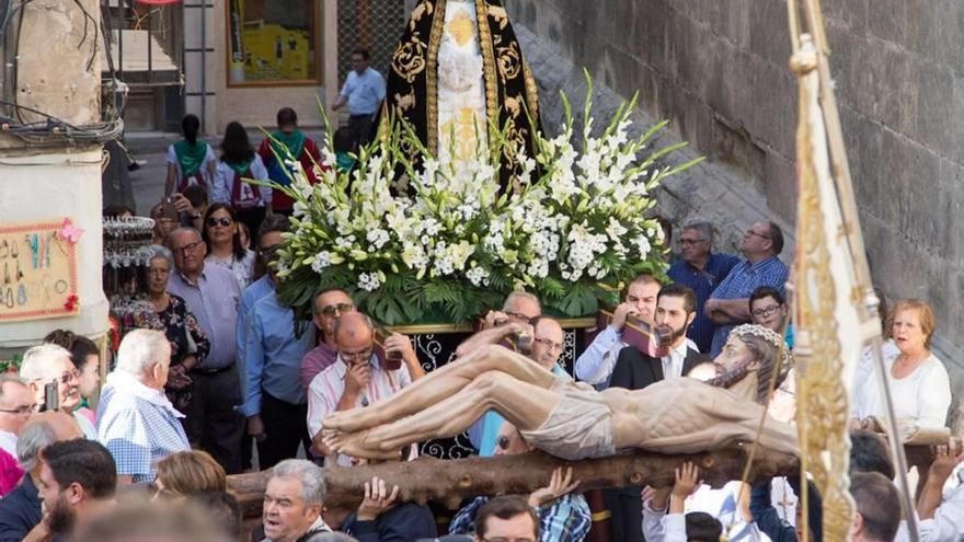 Las Cofradías &#039;se encuentran&#039; en Caravaca