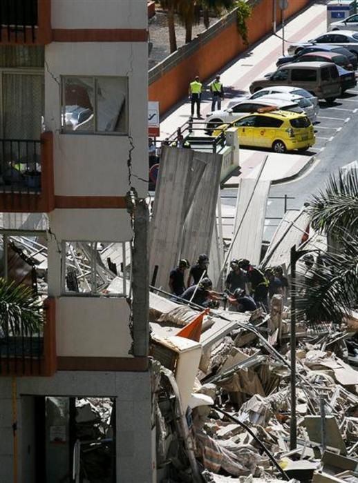 Derrumbe de un edificio de viviendas en Los Cristianos