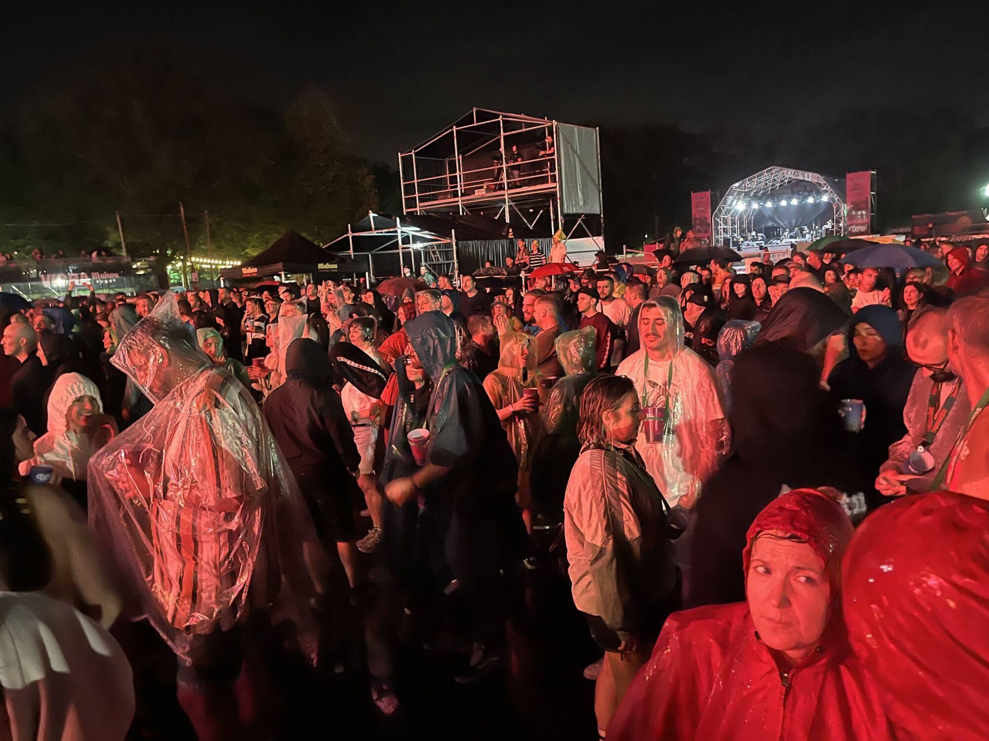Así fue el concierto de los "Sex Pistols" en el festival Tsunami de Gijón.