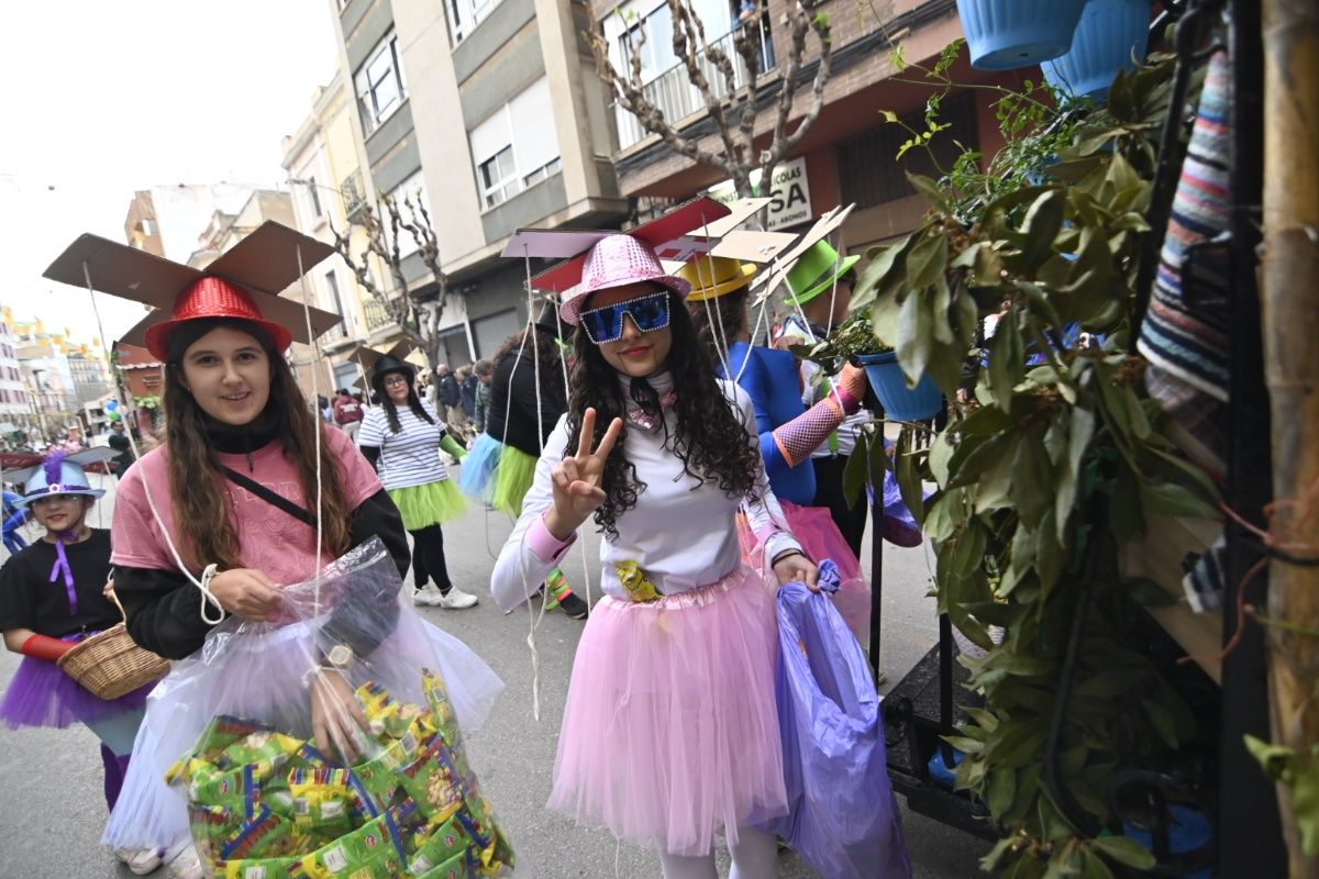 Galería de imágenes del desfile de colles y carros engalanados