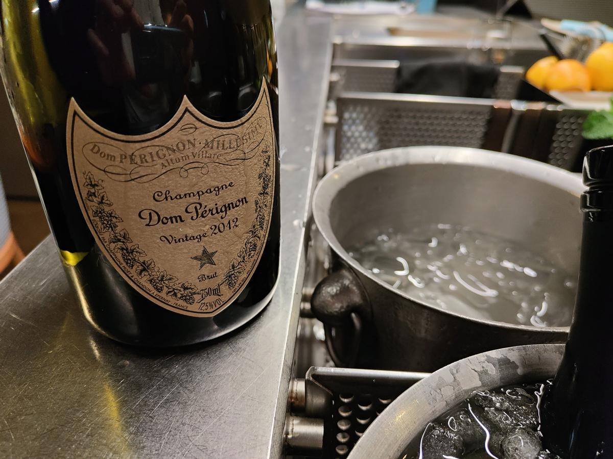 Una botella de Dom Pérignon 2012