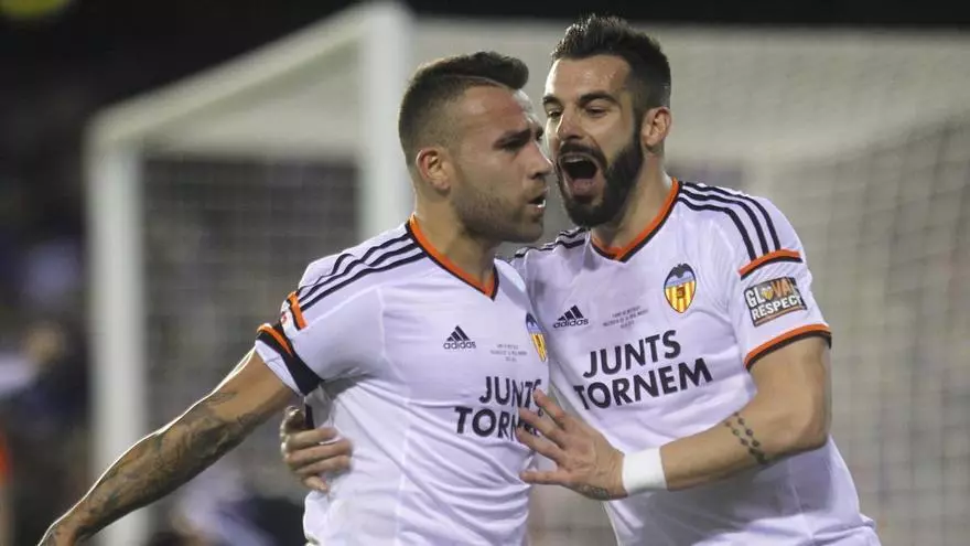 Gol de Otamendi al Real Madrid en Mestalla