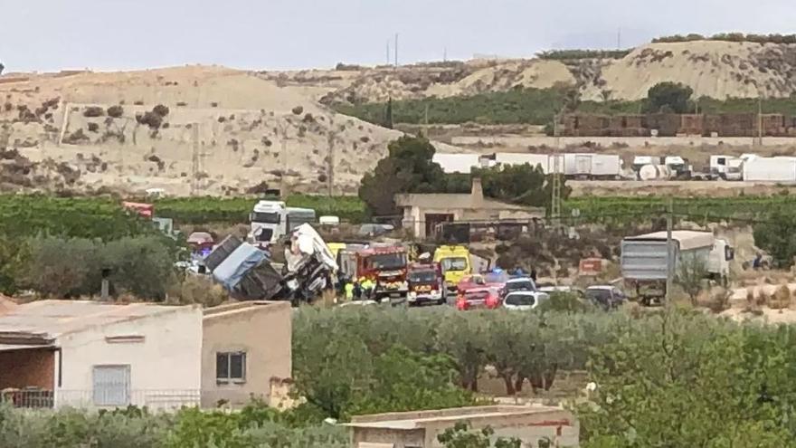 Mueren los conductores de dos camiones tras un grave accidente