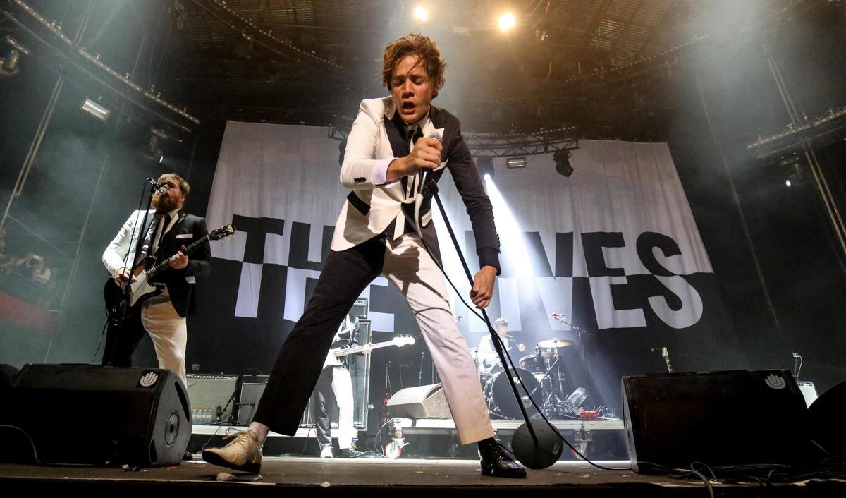 The Hives, durante una actuación en el Low Festival de Benidorm en 2017