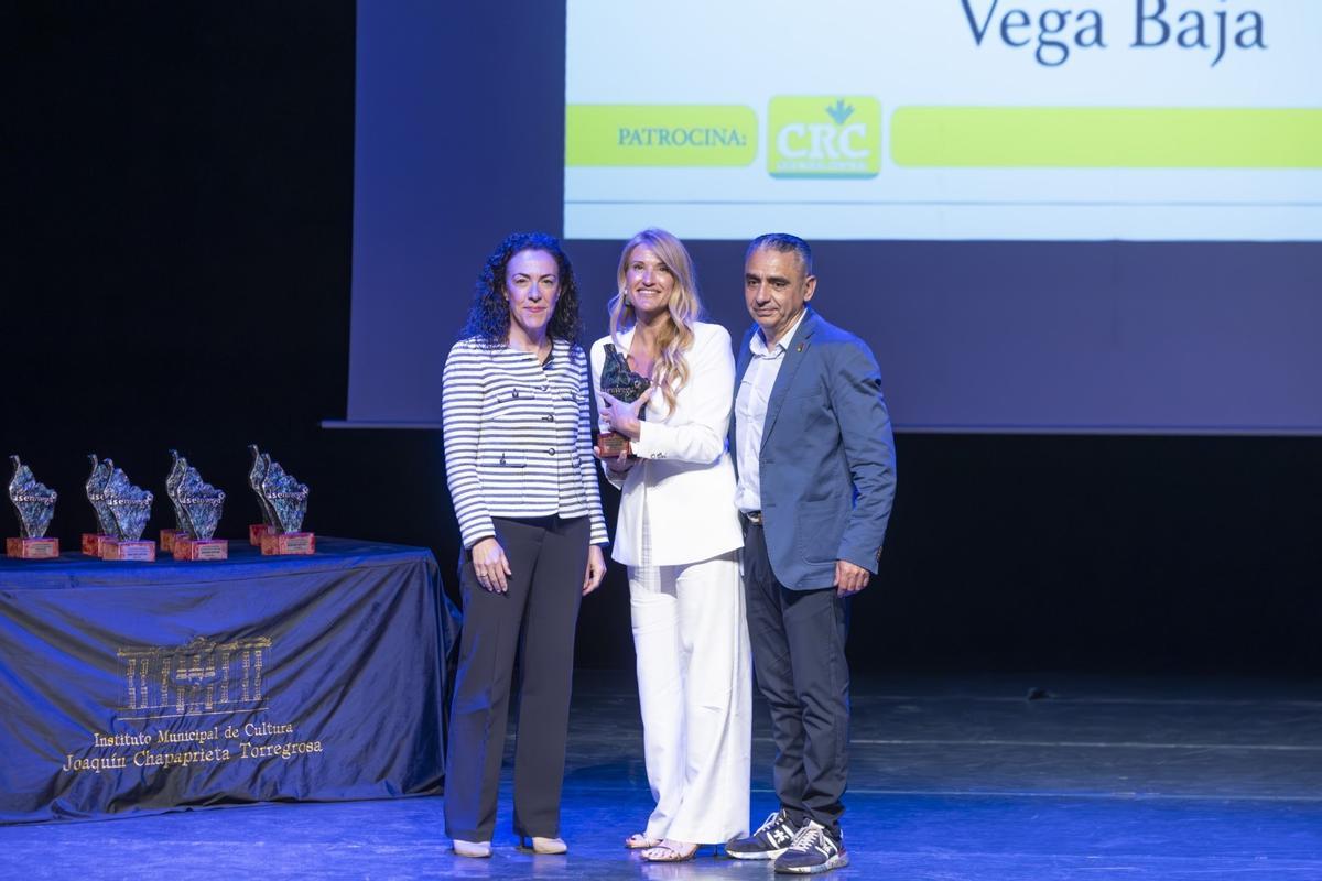 Así fue la entrega de premios empresariales de la Vega Baja Asemvega en Torrevieja, en imágenes