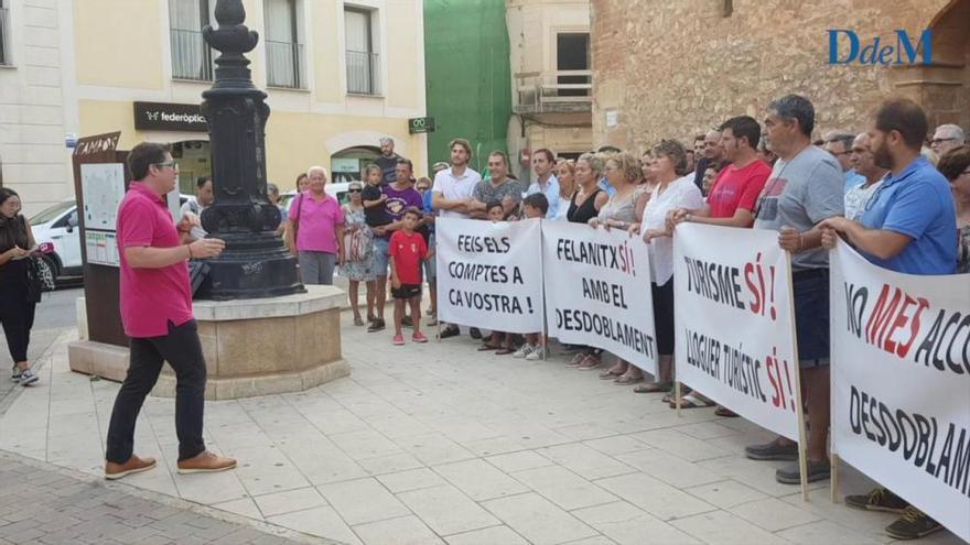 Unas 100 personas se concentran en favor de ampliar la autovía Llucmajor-Campos