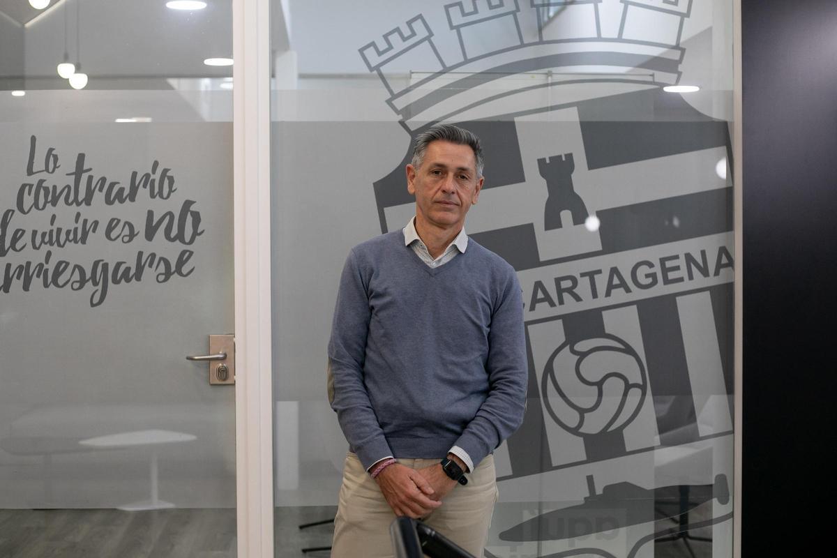 Víctor Alonso, director general del FC Cartagena.