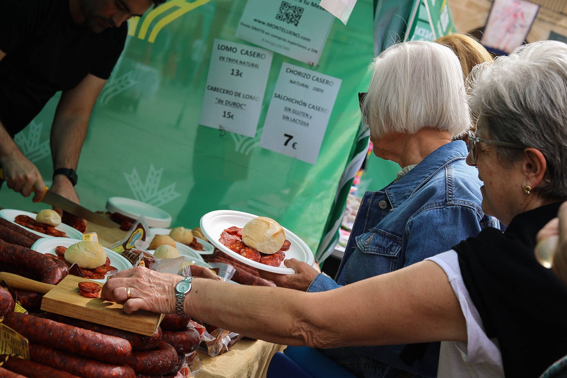 Feria solidaria del embutido zamorano: al rico pan y chorizo