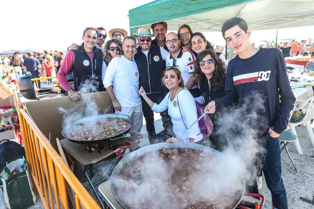 Miles de vecinos de Torrevieja disfrutan del Día de las Paellas en el recinto ferial con motivo de las fiestas patronales de La Purísima2018