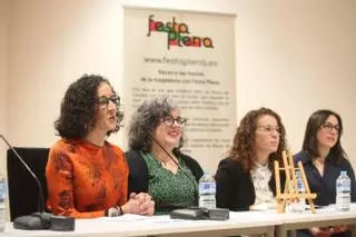 Las mejores imágenes de la presentación del libro Festa Plena de Almudena Sánchez