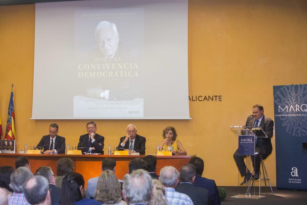 Presentación del libro de García-Margallo