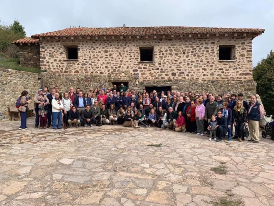Diviseros del Solar de Tejada (Laguna de Cameros, La Rioja) en la última reunión anual, el 1 de octubre de 2019.