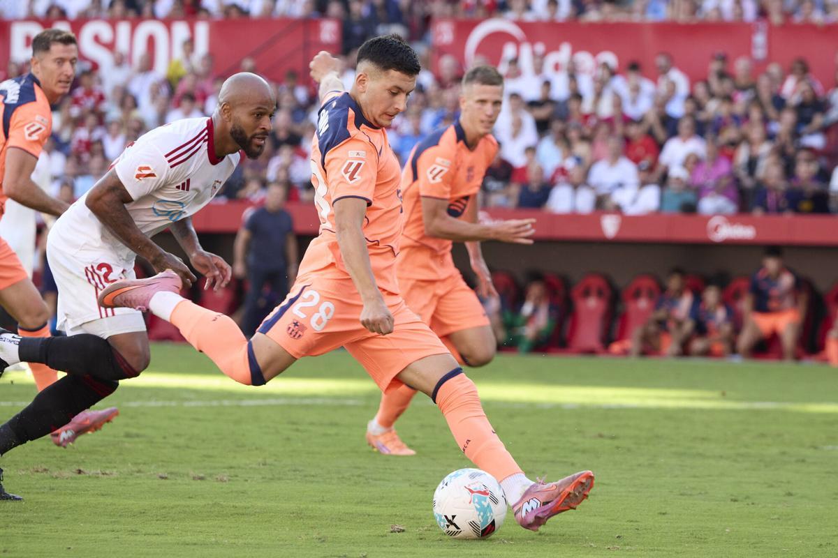 Roony falló do ocasiones muy claras ante el Sevilla