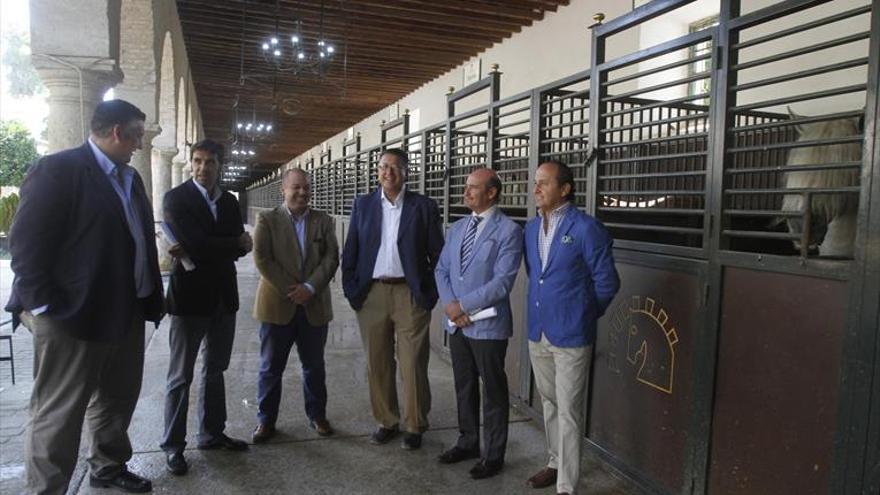 Córdoba Ecuestre exige que la alcaldesa negocie sobre Caballerizas