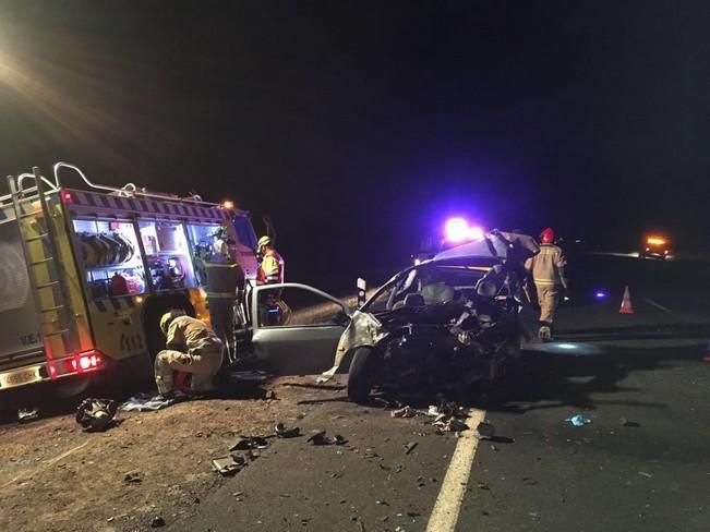 Un muerto y un herido en un accidente de tráfico en Fuerteventura