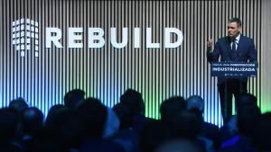 Sánchez anuncia la mobilització de 1.300 milions per construir vivendes més «ràpid»