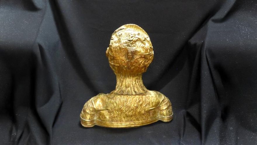 Un busto-relicario en bronce de Santa Inés del XVI, obra invitada en el Bellas Artes