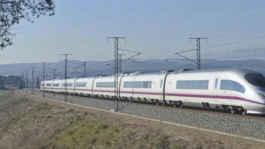 Renfe ofereix 508.000 places per Setmana Santa a Catalunya