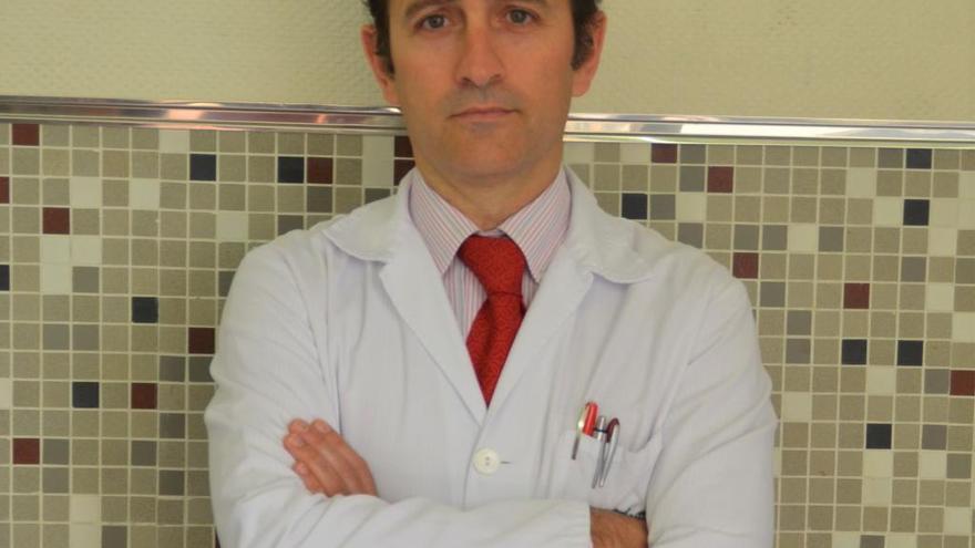 El doctor José Rubio Briones, jefe del servicio de Urología del IVO.