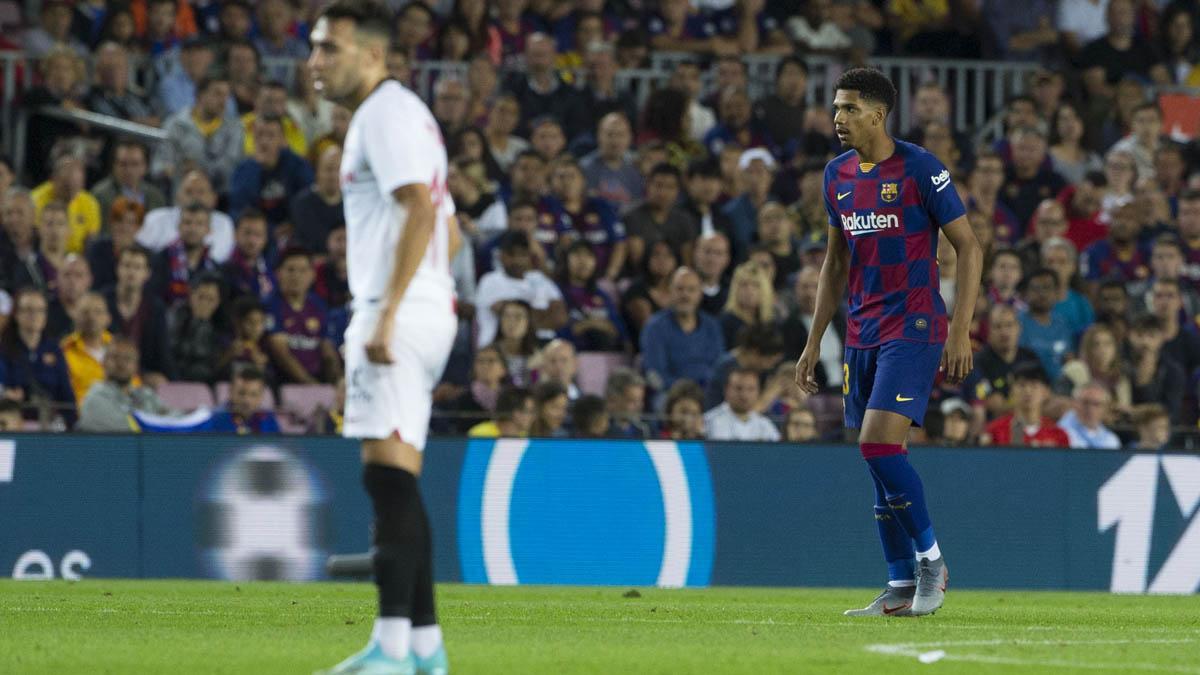 Villarreal - FC Barcelona | El partido de Ronald Araujo
